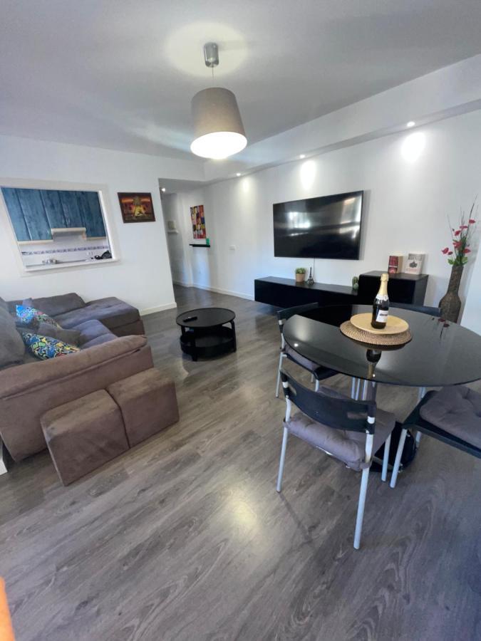 2 Bedroom Apartment Benalmádena Eksteriør billede
