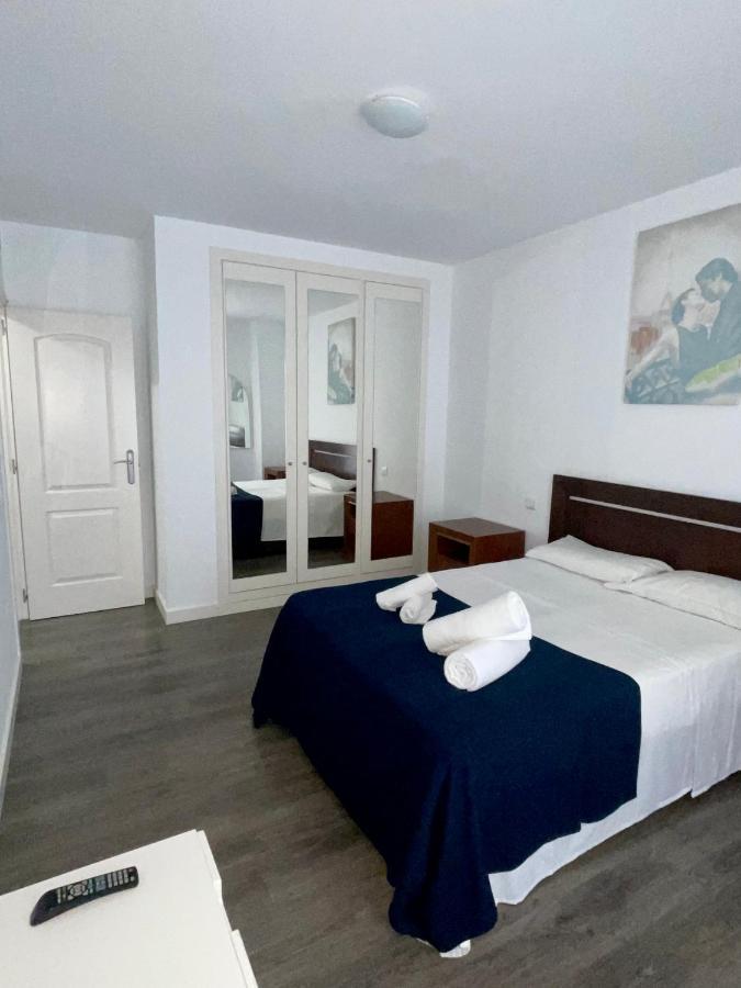 2 Bedroom Apartment Benalmádena Eksteriør billede