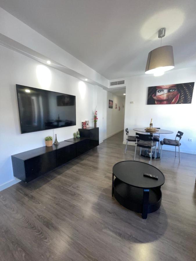 2 Bedroom Apartment Benalmádena Eksteriør billede